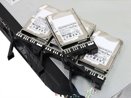 Lenovo RD450 RD530 RD540 RD550 Hard Drives 1.2T 10K 2.5 SAS