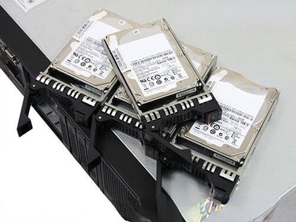 Lenovo SR650 SR550 SR590 SR850 SR860 1.8T SAS 10K 2.5 12G Hard Drives