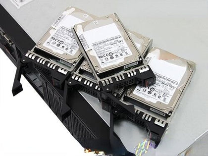 Lenovo ST558 SR530 SR950 SR630 Hard Drives 2T 7.2K 2.5inch SAS 12G