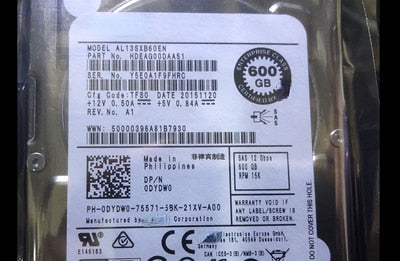 DELL Toshiba Hard Drive AL13SXB60EN 0DYDW0 HDEAG00DAA51 600G 15K SAS12gb