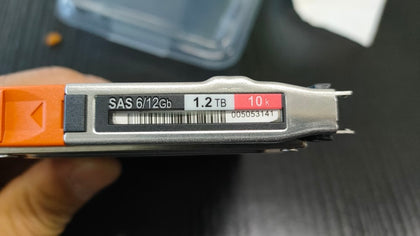 EMC unity D3N-2S10-1200 005053141 005053140 1.2T 10K SAS Hard Drive