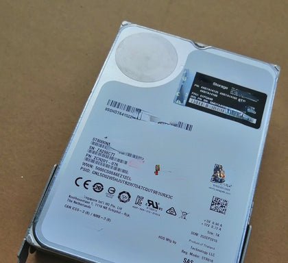 Lenovo ThinkSystem DE Series Storage Hard Drive 8T SAS 01PG648